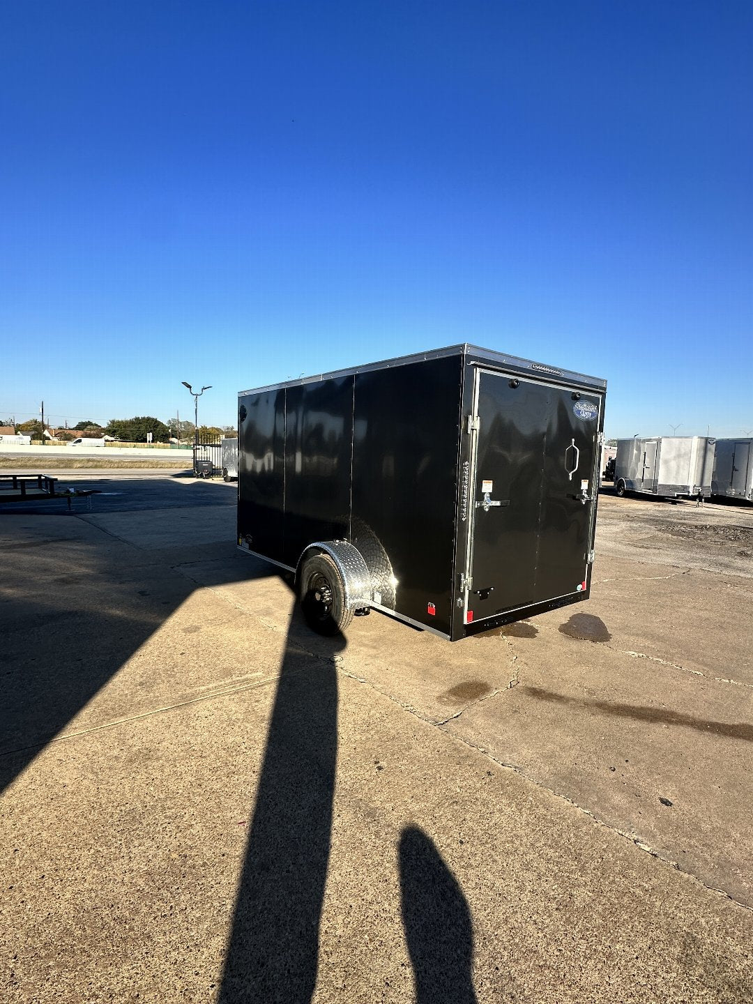 6X12 SINGLE AXLE CONTINENTAL CARGO / ENCLOSED TRAILER