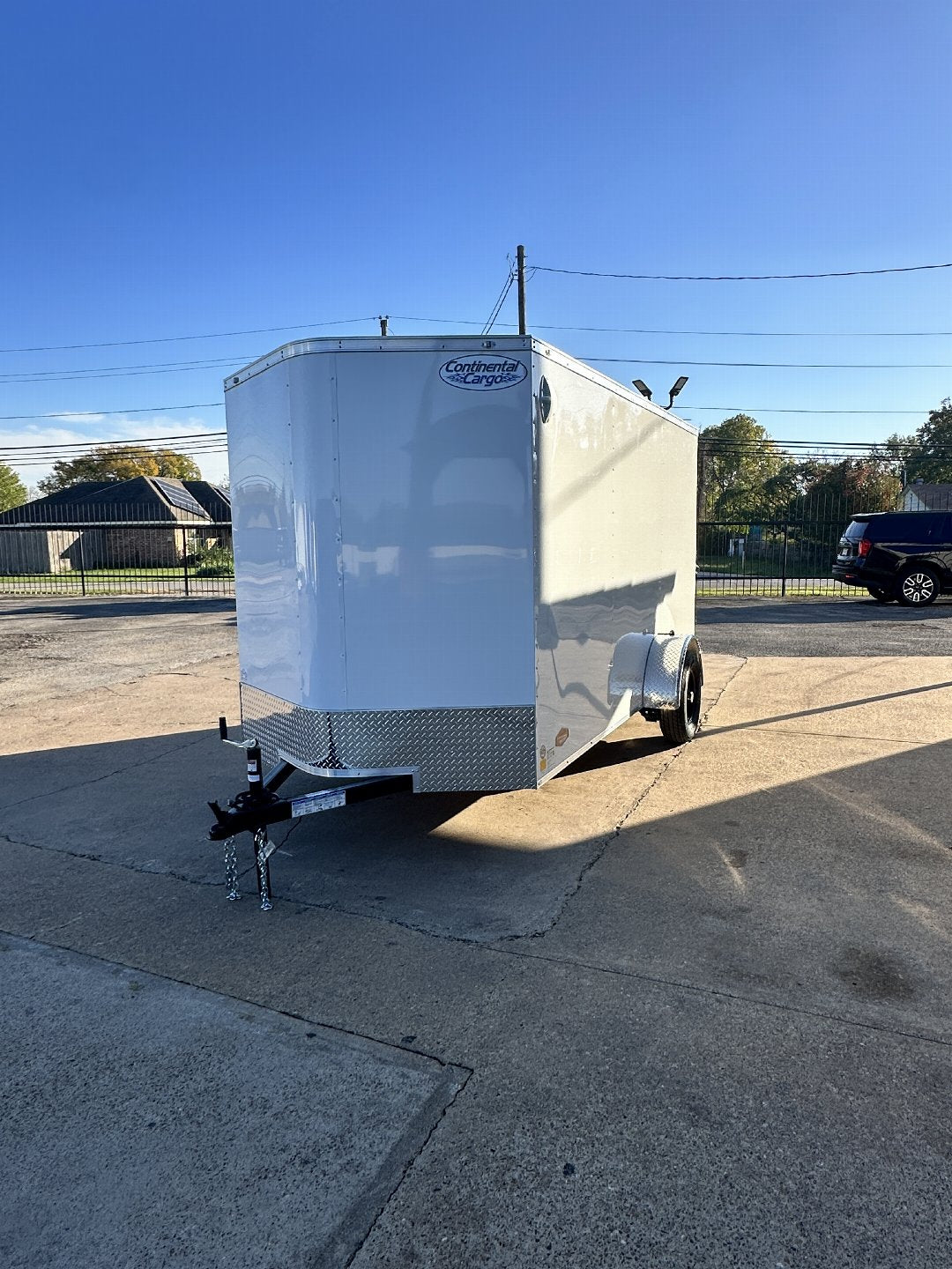 6X12 SINGLE AXLE CONTINENTAL CARGO / ENCLOSED TRAILER