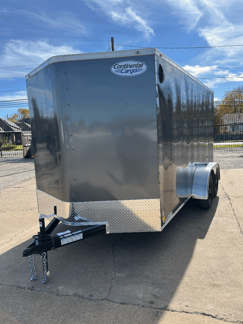 7X14 TANDEM AXLE CONTINENTAL CARGO ENCLOSED TRAILER