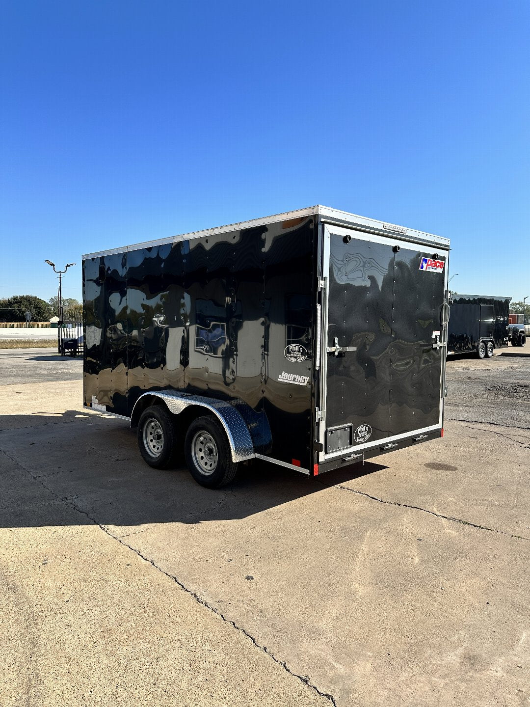 7X14 TANDEM AXLE PACE AMERICAN ENCLOSED TRAILER