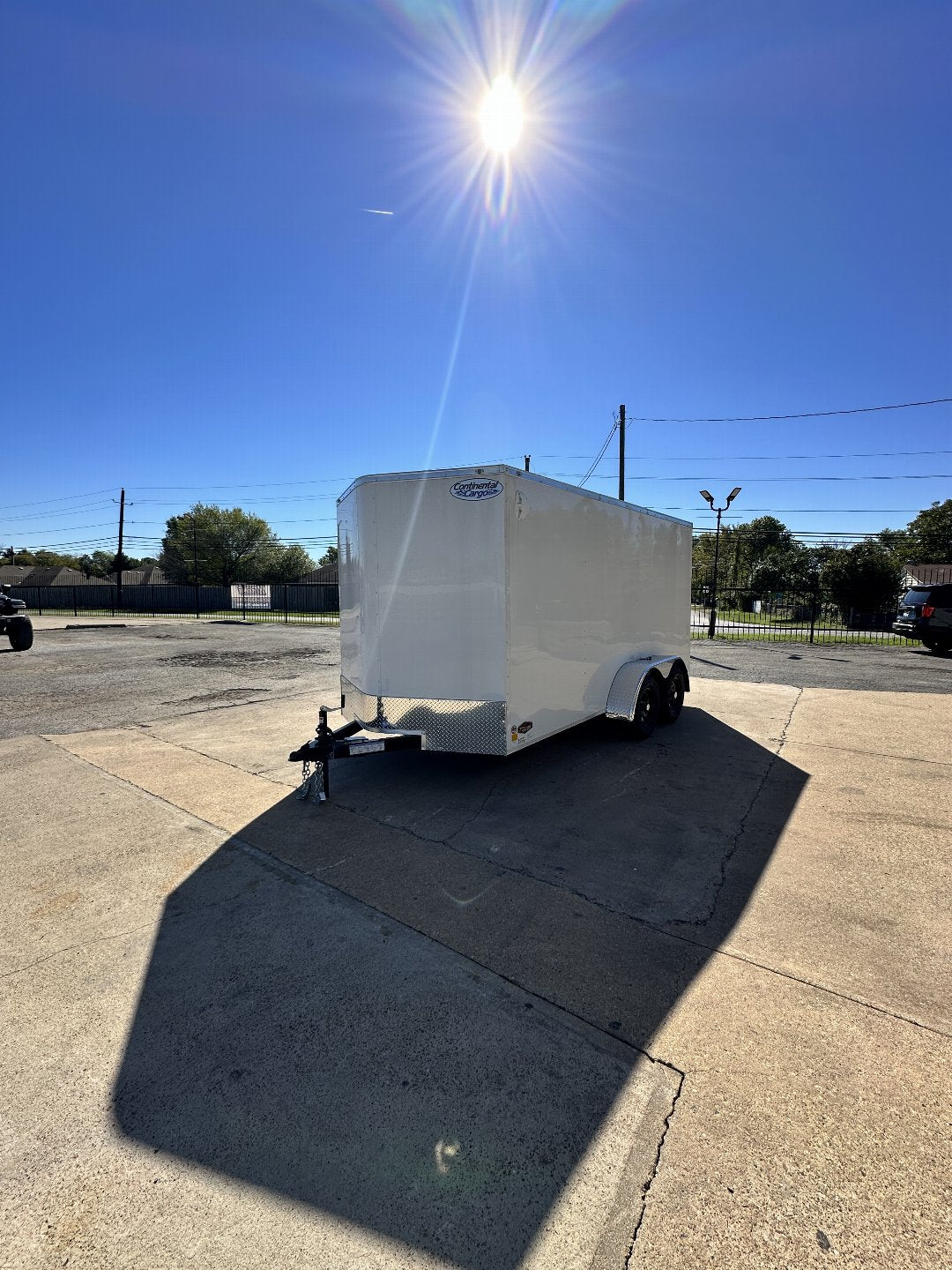 7X14 TANDEM AXLE CONTINENTAL CARGO ENCLOSED TRAILER