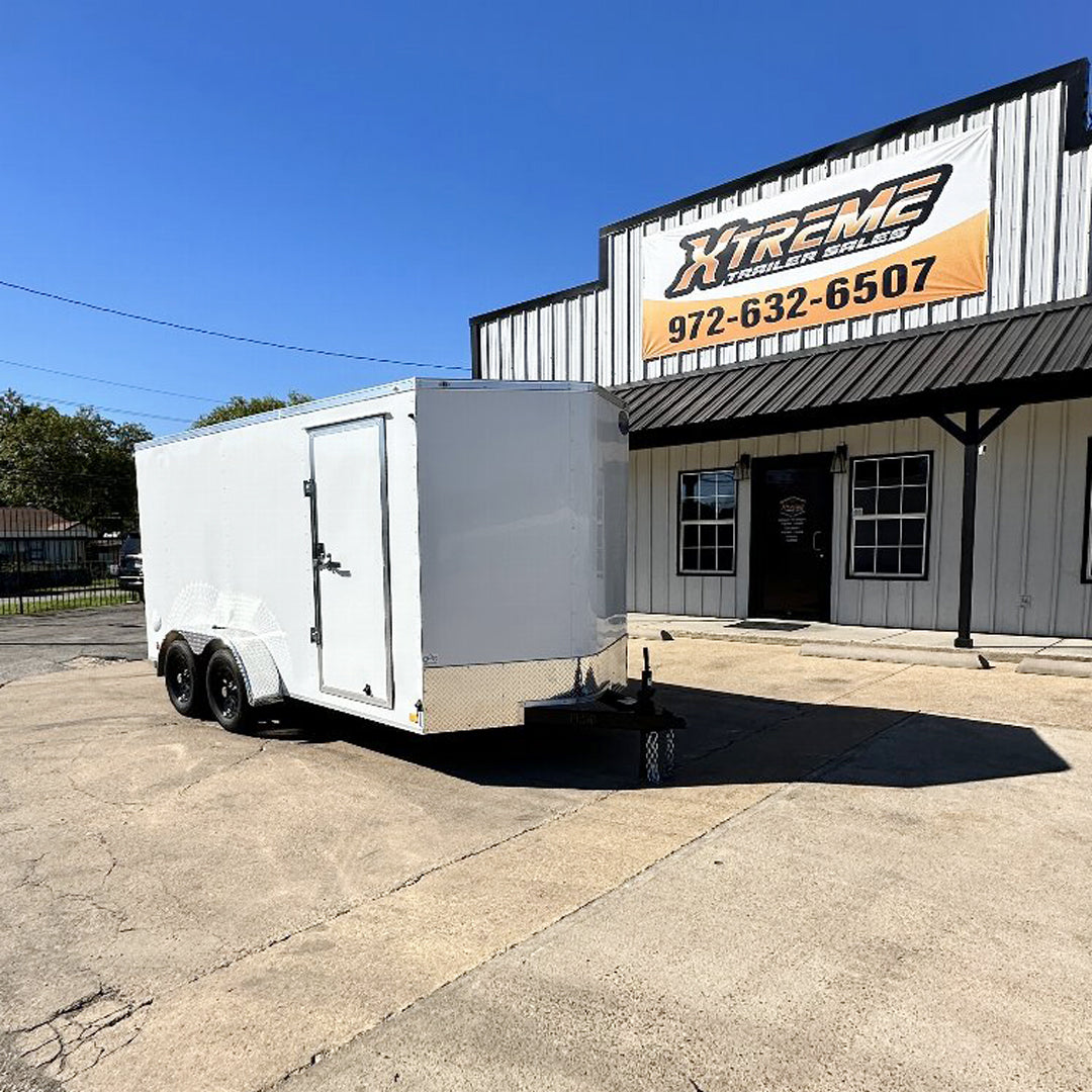 7X14 TANDEM AXLE CONTINENTAL CARGO ENCLOSED TRAILER