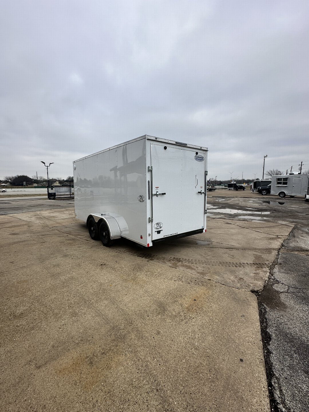 7X16 TANDEM AXLE CONTINENTAL CARGO / ENCLOSED TRAILER