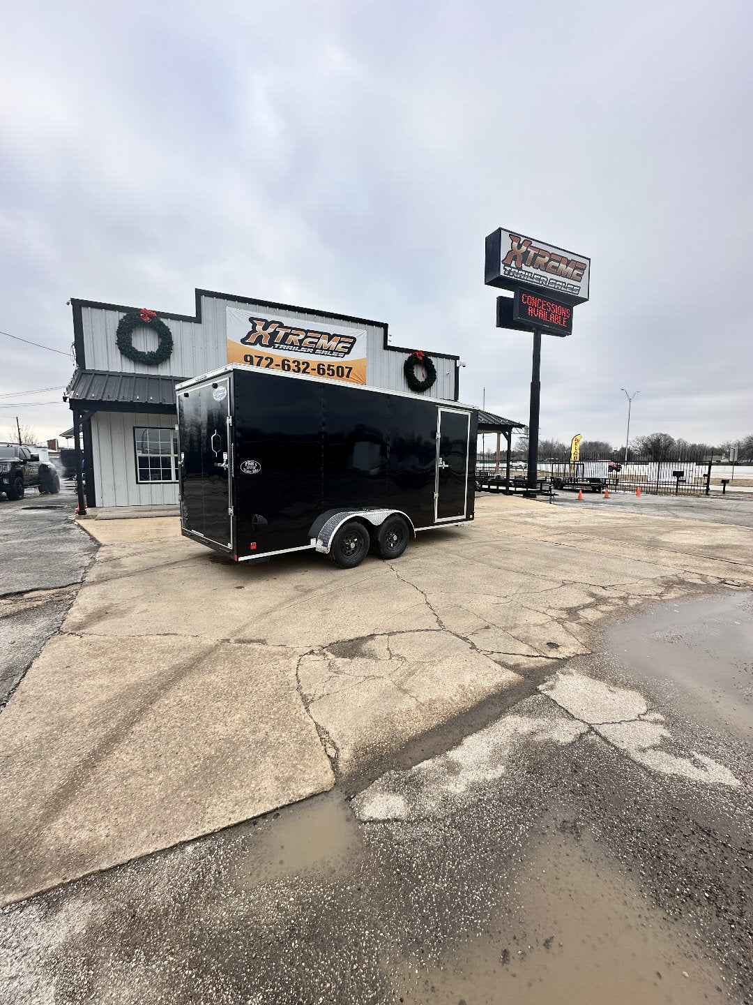 7X16 TANDEM AXLE CONTINENTAL CARGO / ENCLOSED TRAILER