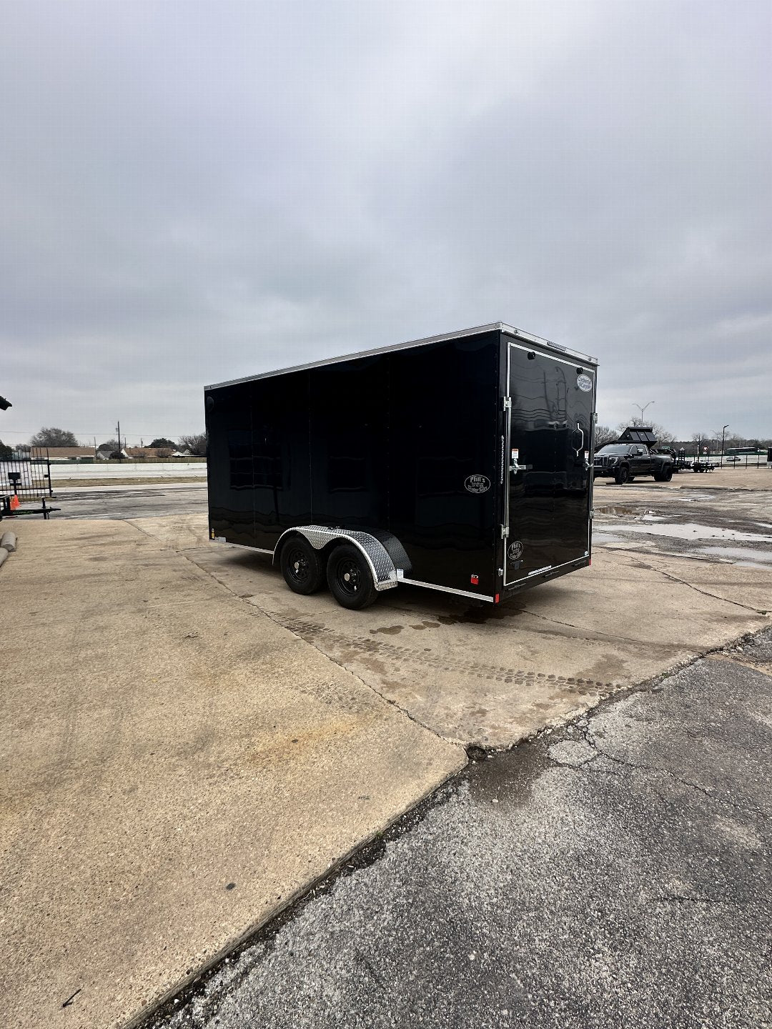 7X16 TANDEM AXLE CONTINENTAL CARGO / ENCLOSED TRAILER