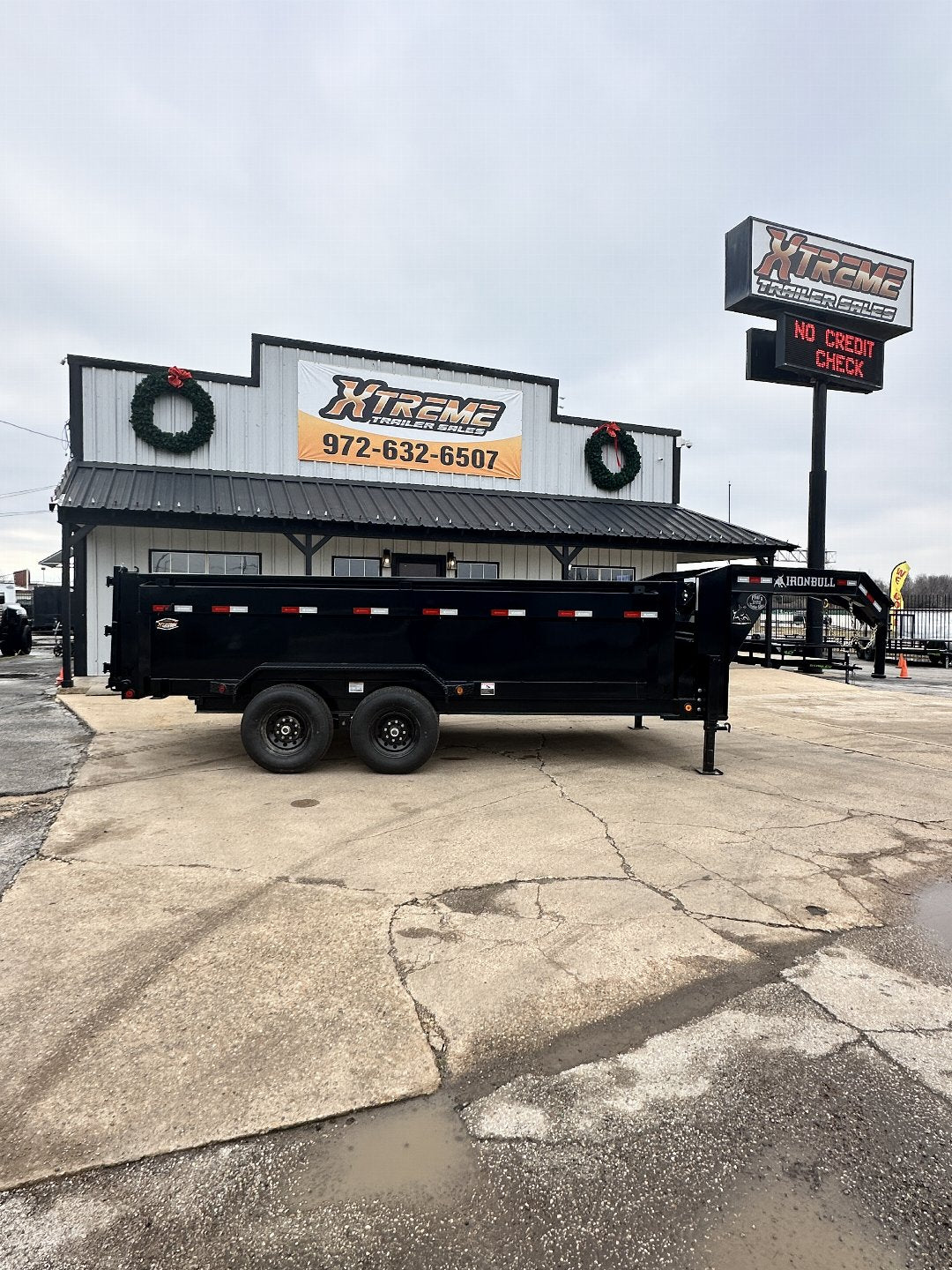 83X16 IRONBULL GOOSENECK DUMP TRAILER 3 FT. WALLS