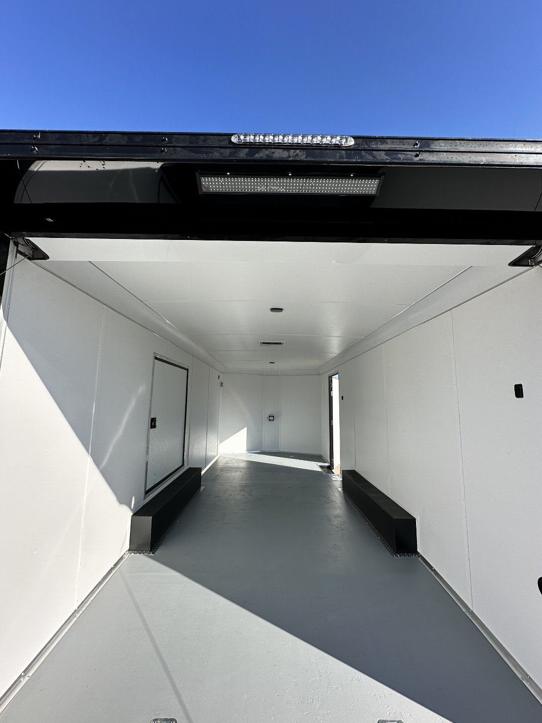 2023 HAULMARK 8.5X20 CARGO / ENCLOSED TRAILER