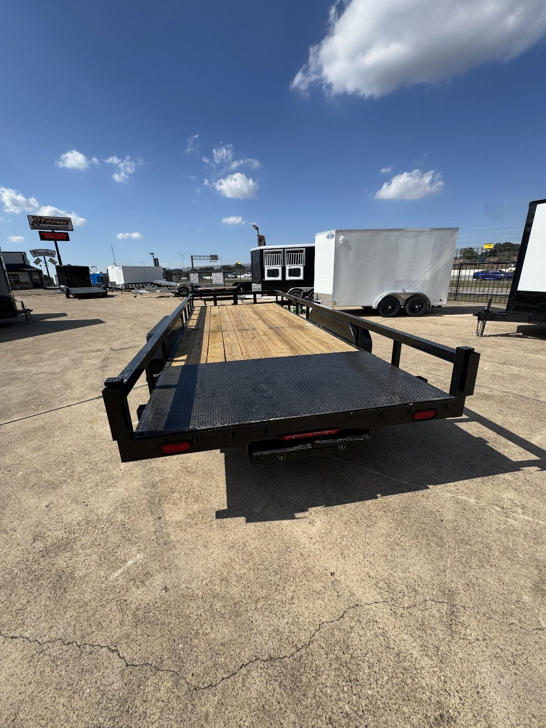 2025 Stanley Trailers Utility Trailer 14k gvwr slide in ramps