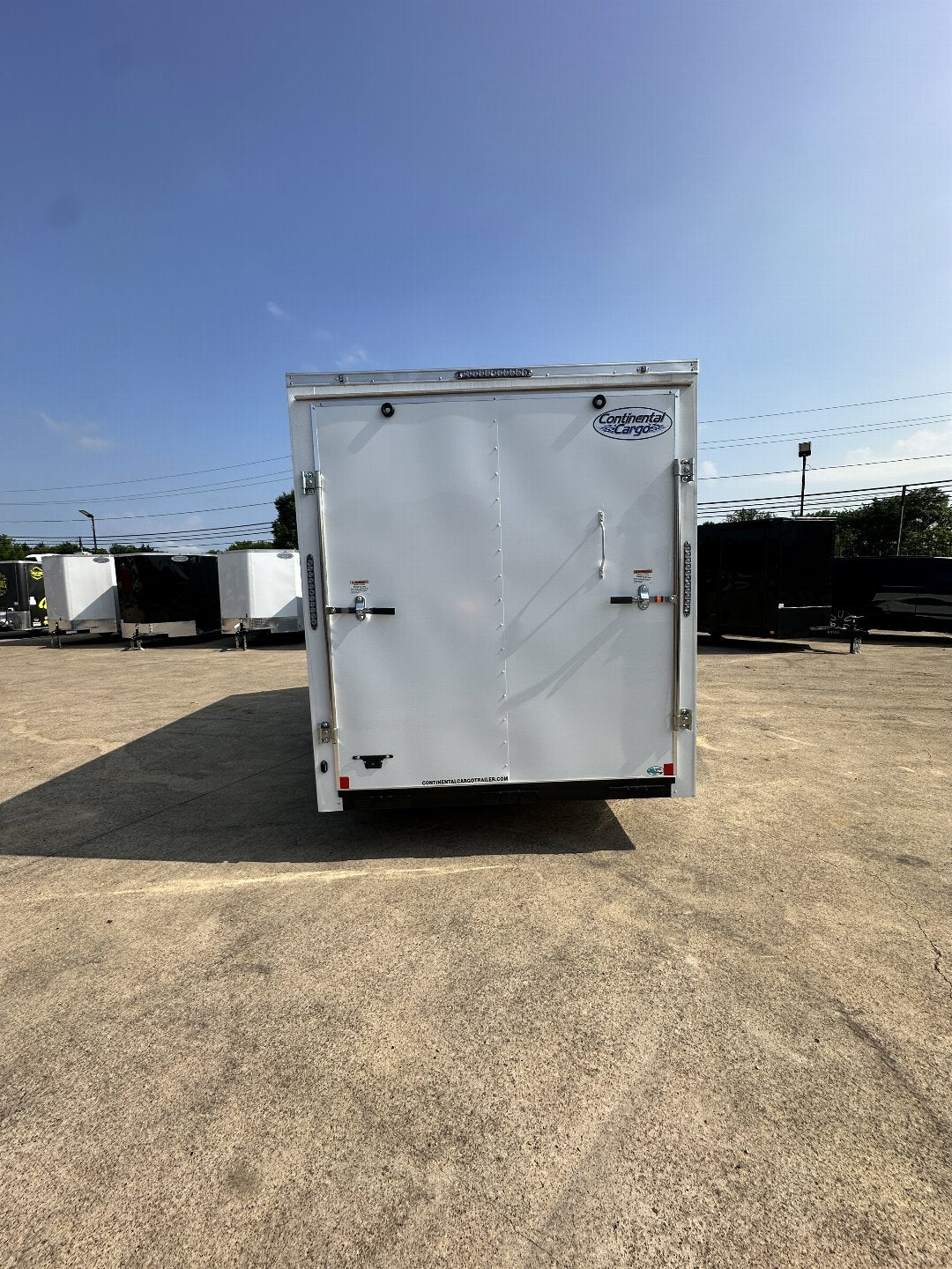 7X14 TANDEM AXLE 7 FT. INTERIOR HEIGHT CONTINENTAL CARGO / ENCLOSED TRAILER