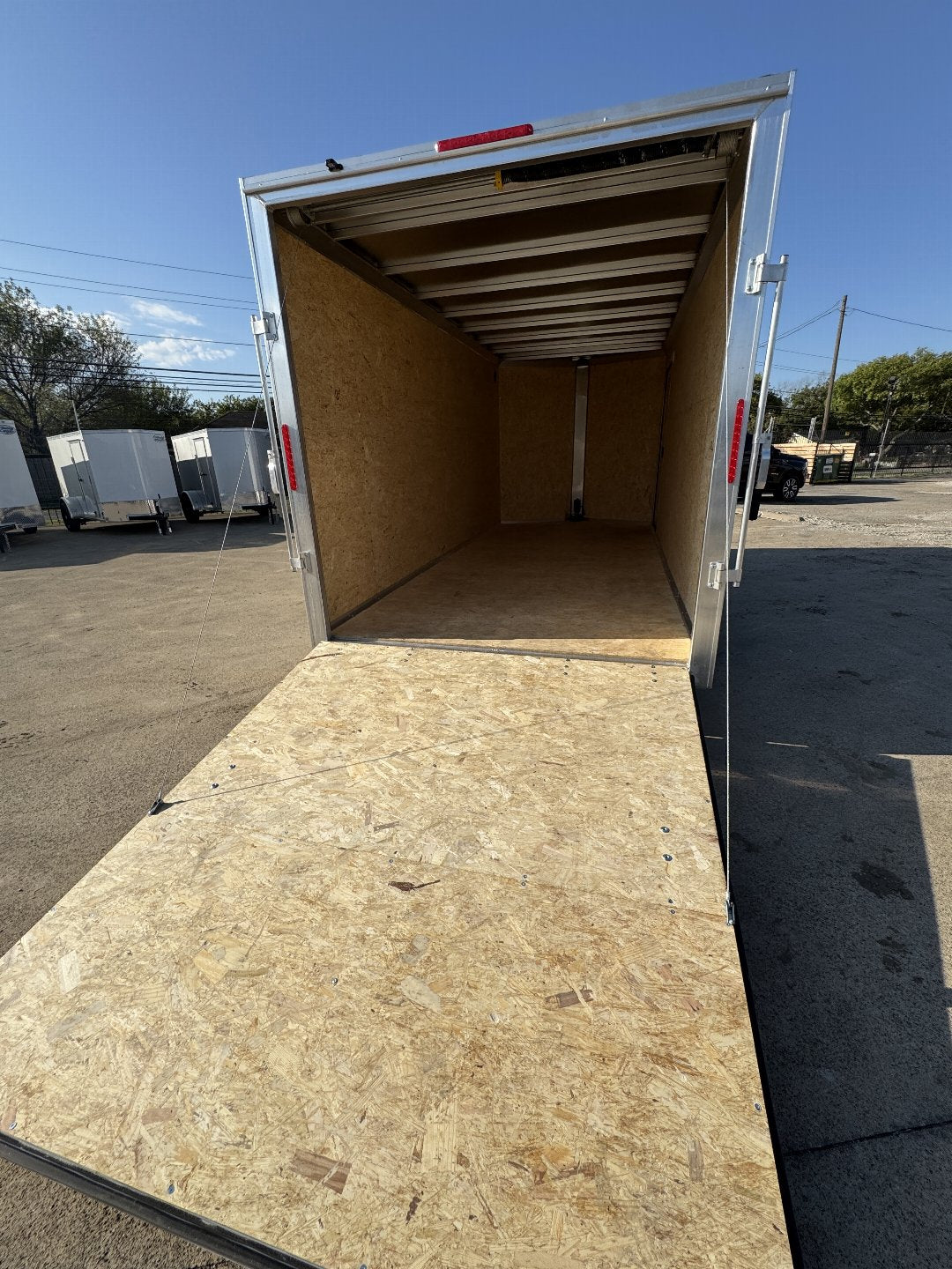 7X16 7ft. Interior Aluminum Tandem Axle Cargo / Enclosed Trailer