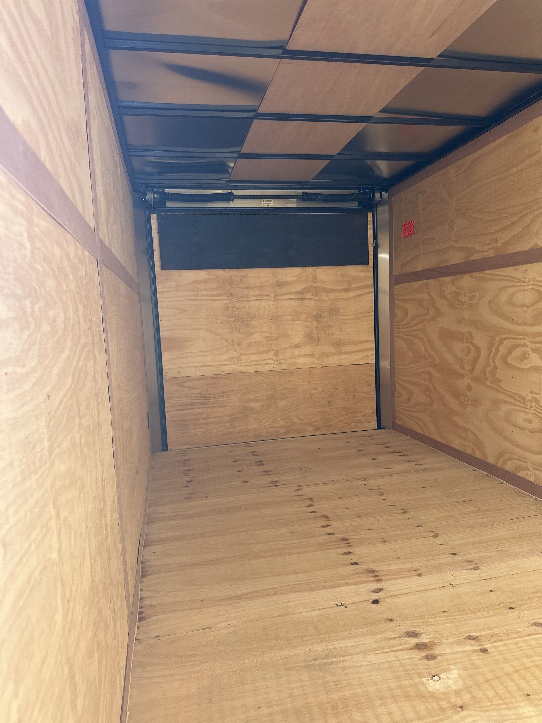 7X16 CARGO / ENCLOSED TRAILER